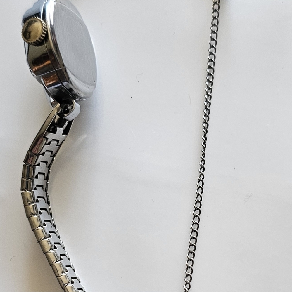Vintage Harman Swiss Ladies Silver Tone Mechanical Watch , For Parts And Repair - Picture 7 of 16